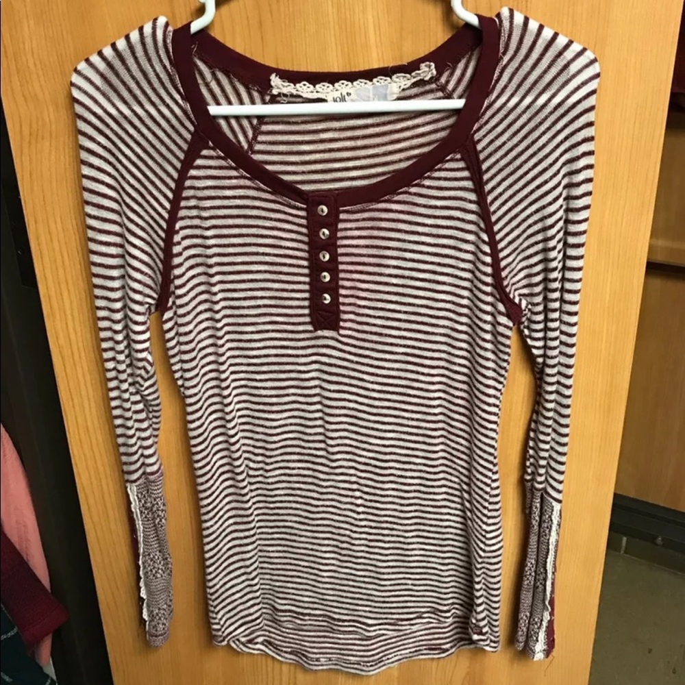 Striped log sleeve